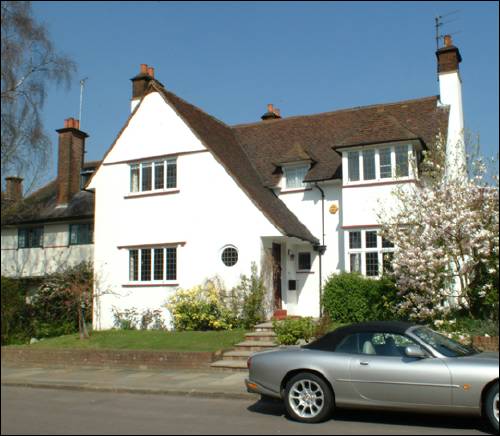 044 Hampstead Way